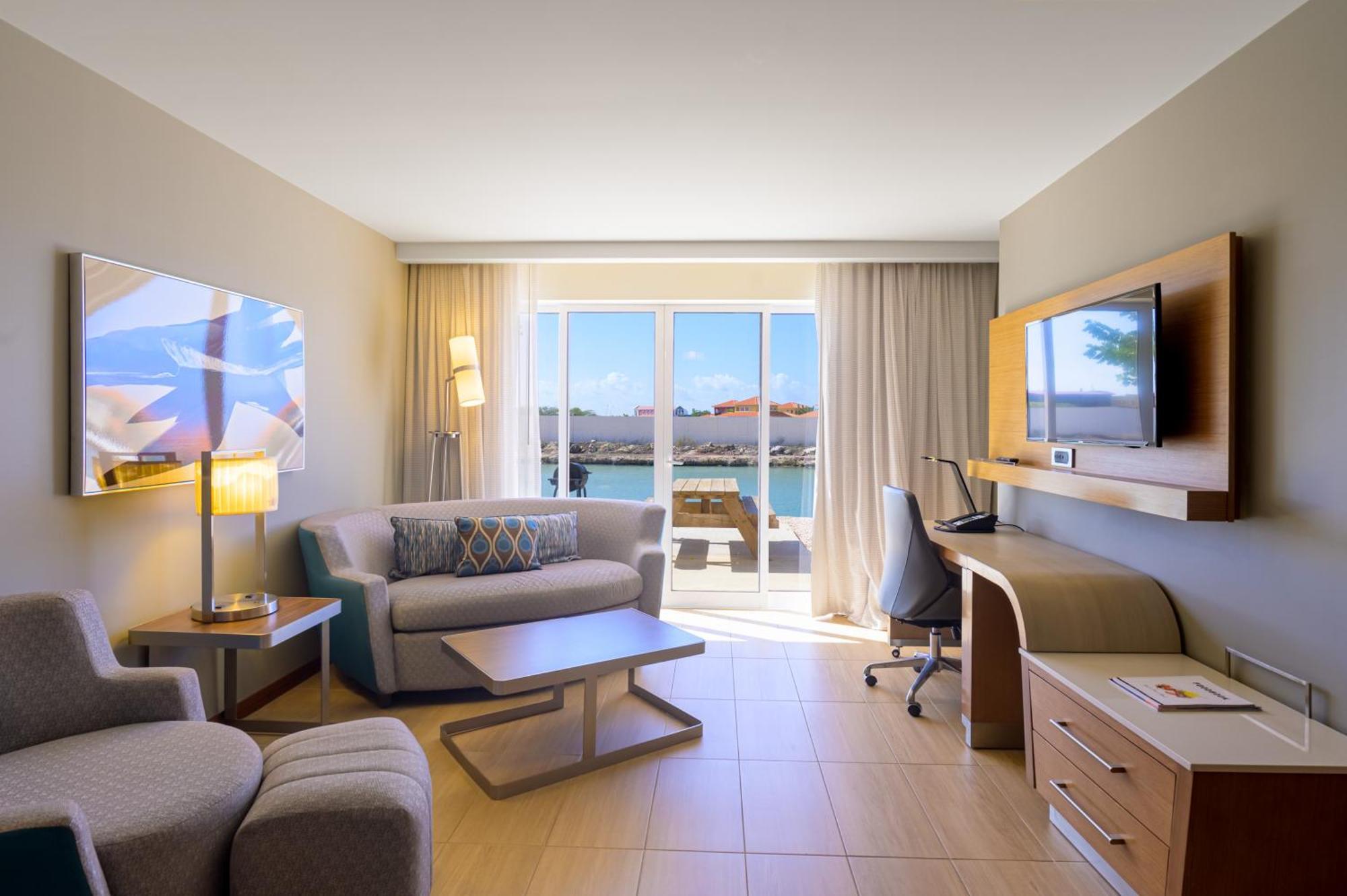คอร์ตยาร์ด โบแนร์ ไดฟ์ รีสอร์ต Hotel คราเลนไดค์ ภายนอก รูปภาพ