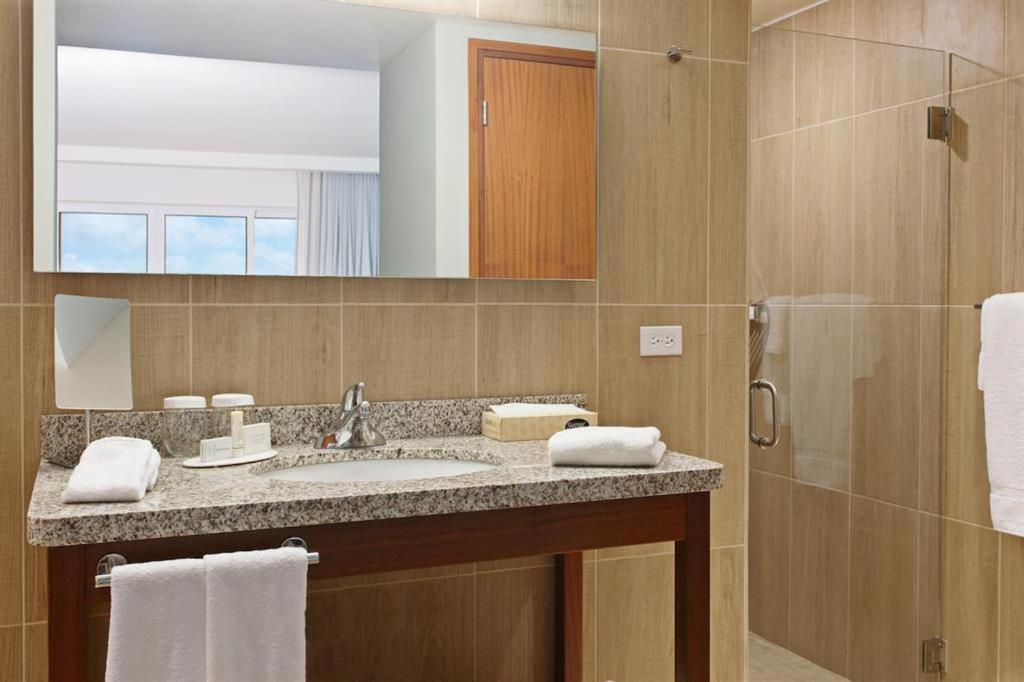 คอร์ตยาร์ด โบแนร์ ไดฟ์ รีสอร์ต Hotel คราเลนไดค์ ห้อง รูปภาพ